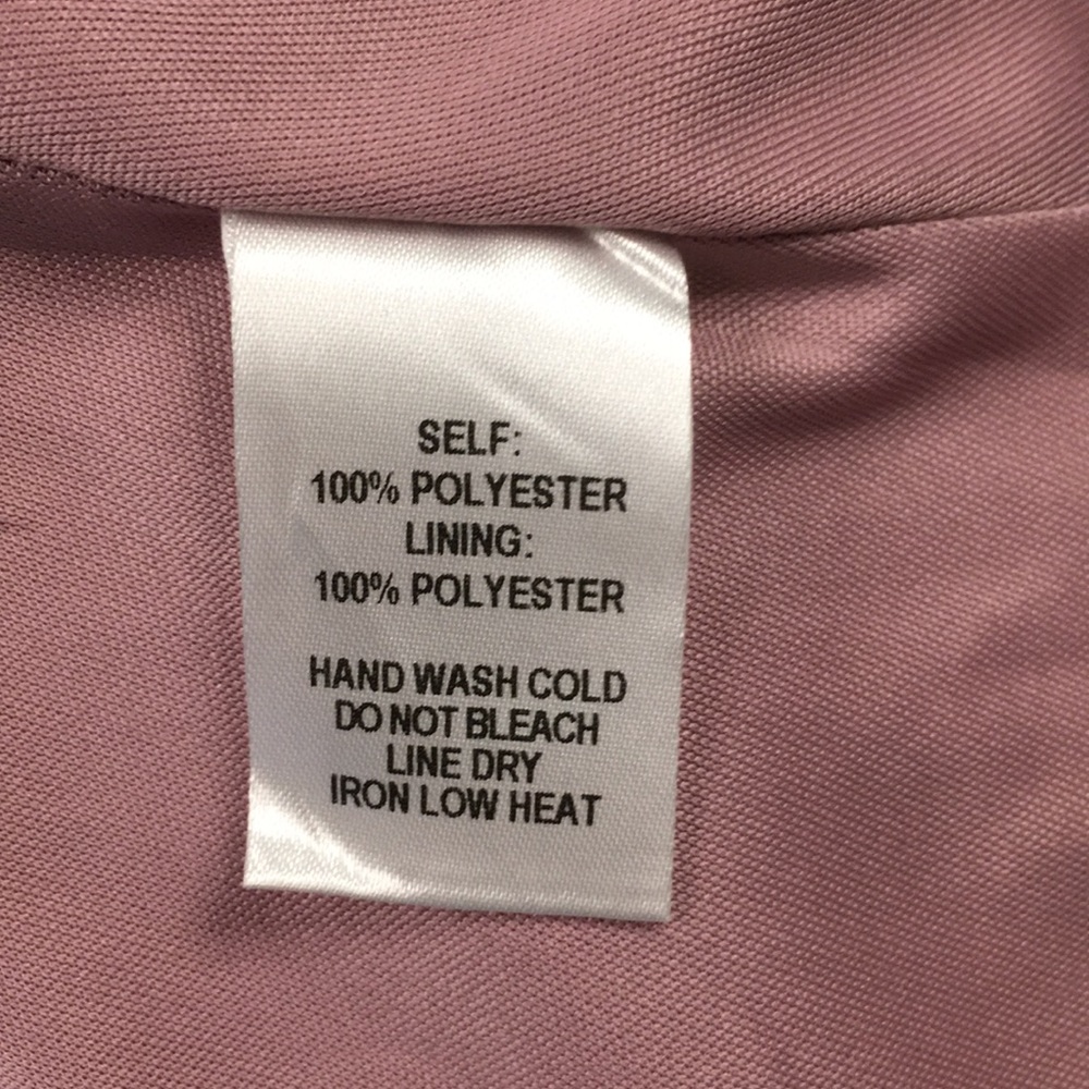 Pink and white dress - Picture 6 of 6